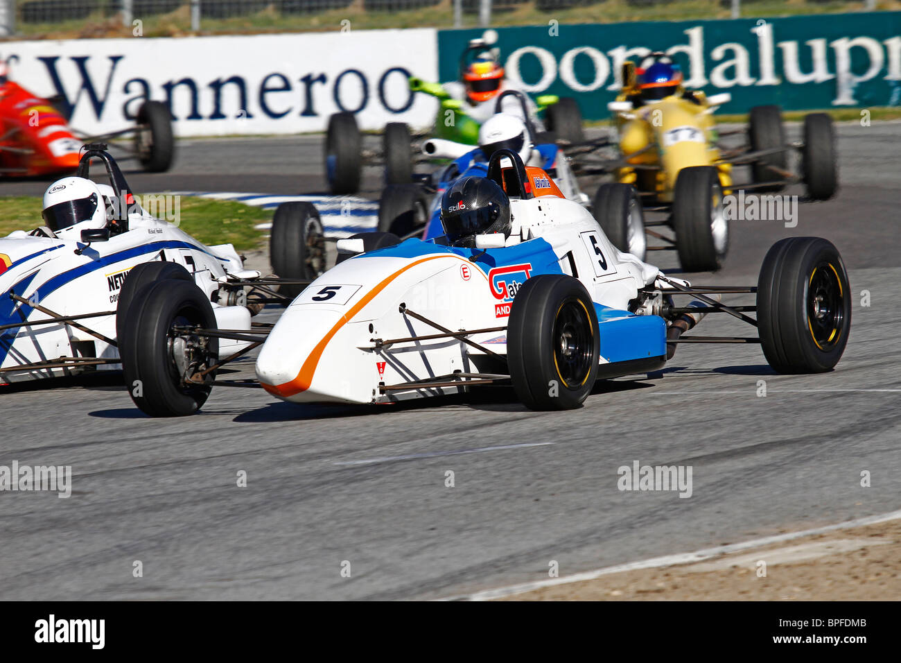 Die Formel Ford racing-Action bei einem australischen Auto Rennen treffen. Stockfoto