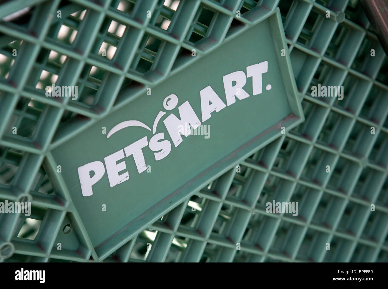 Petsmart Ladengeschäft in vorstädtischen Maryland. Stockfoto