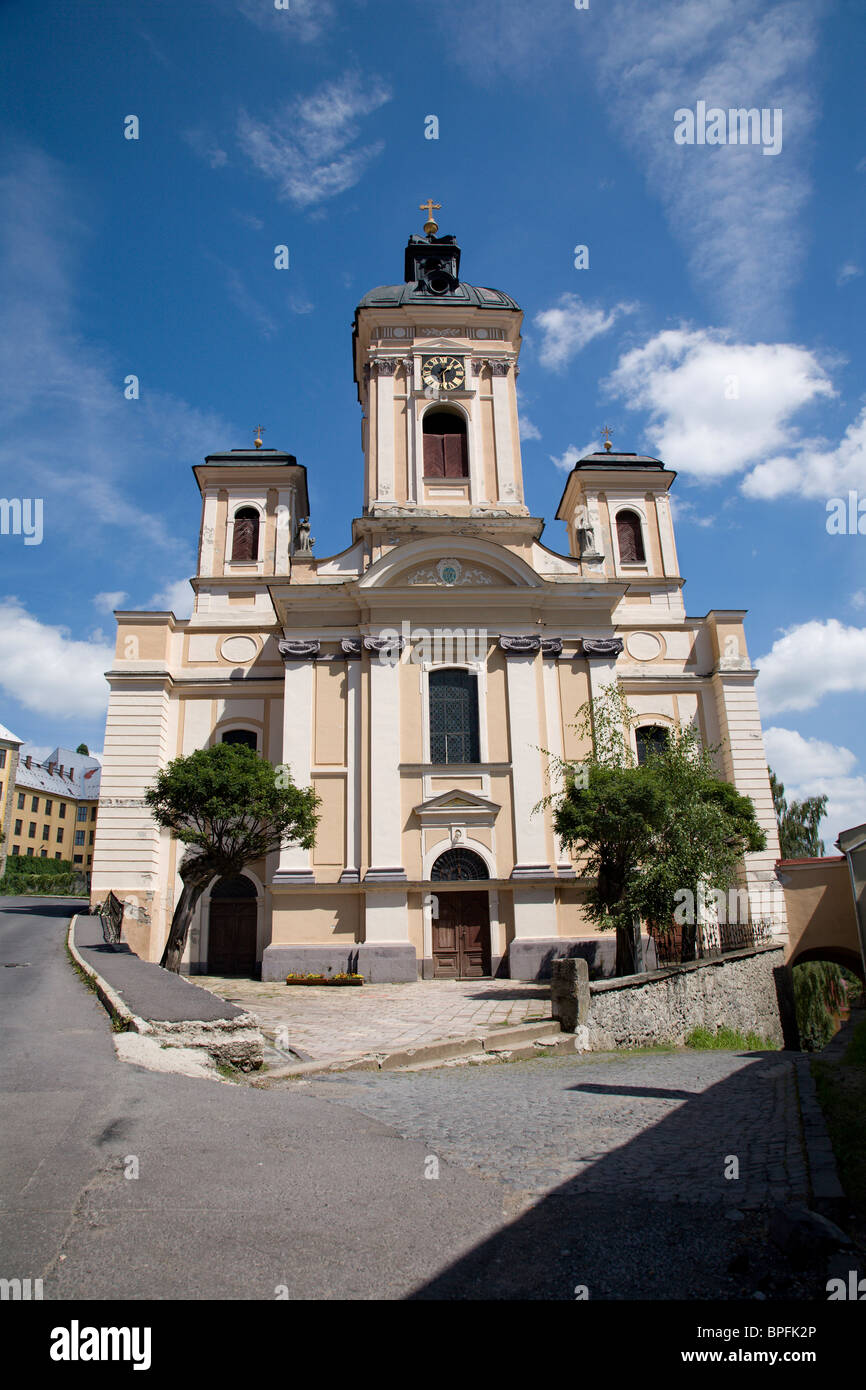 Banska Stiavnica - Pfarrkirche Stockfoto