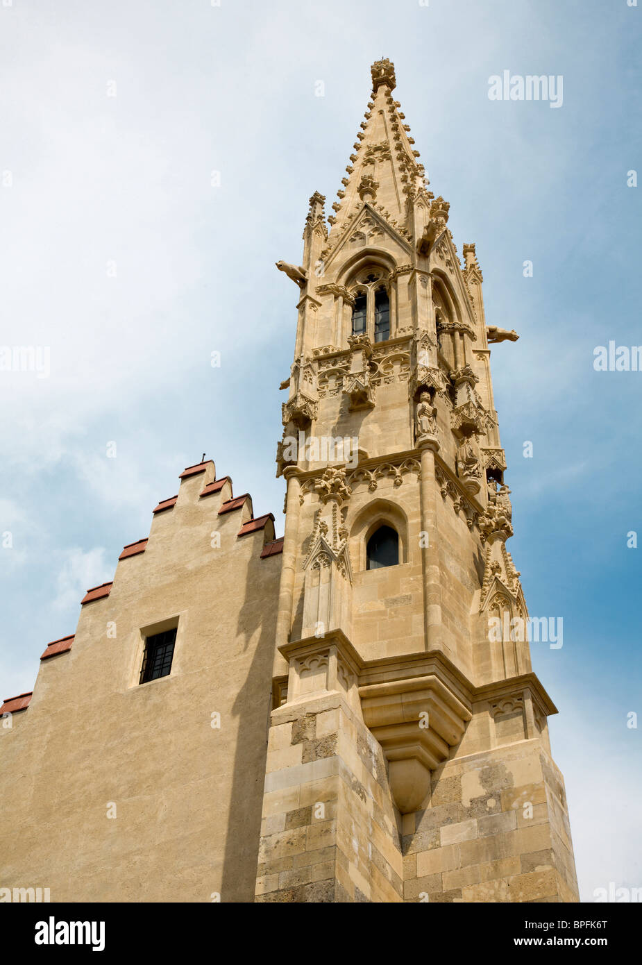 Bratislava - Klarisky gotischen Turm Stockfoto