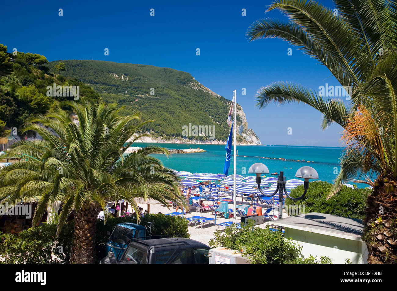 Der Strand von Sirolo, den Marken, Italien Stockfoto