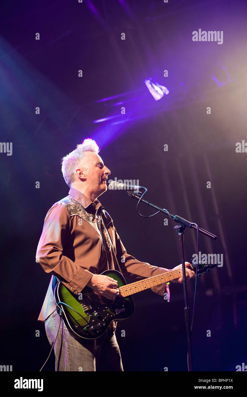 Billy Bragg auf dem Green Man Festival 2010, Glanusk Park, Brecon Beacons, Wales Stockfoto