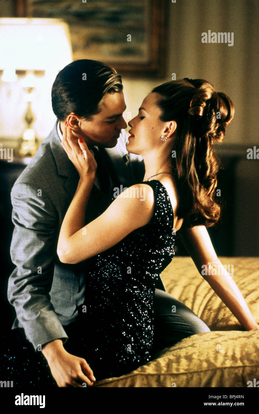 LEONARDO DICAPRIO, Jennifer Garner, CATCH ME IF YOU CAN, 2002 Stockfotografie Alamy LEONARDO DICAPRIO, Jennifer Garner, CATCH ME IF YOU CAN, 2002 Stockfotografie Alamy