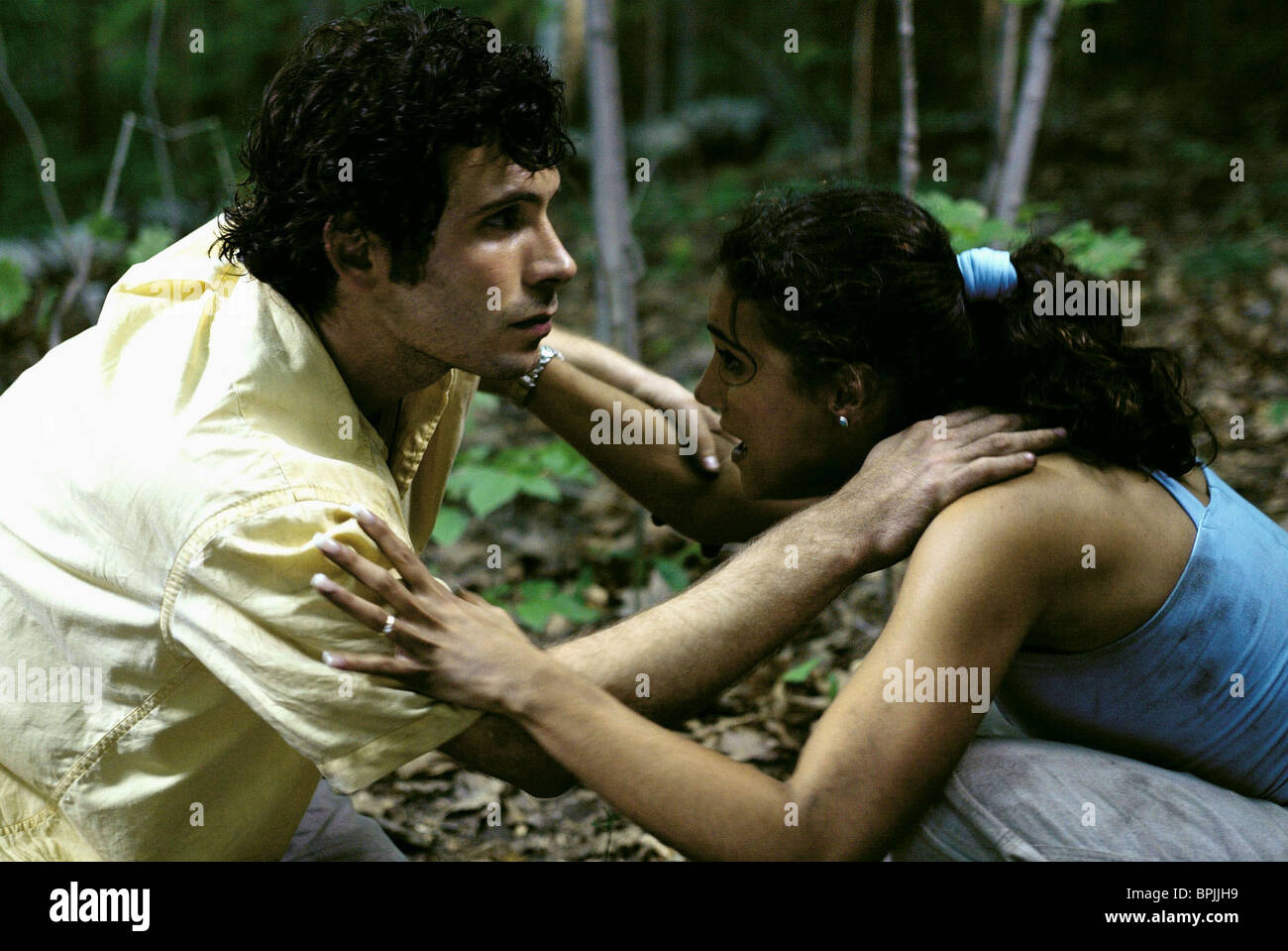 JEREMY SISTO, Emmanuelle Chriqui, WRONG TURN, 2003 Stockfotografie - Alamy