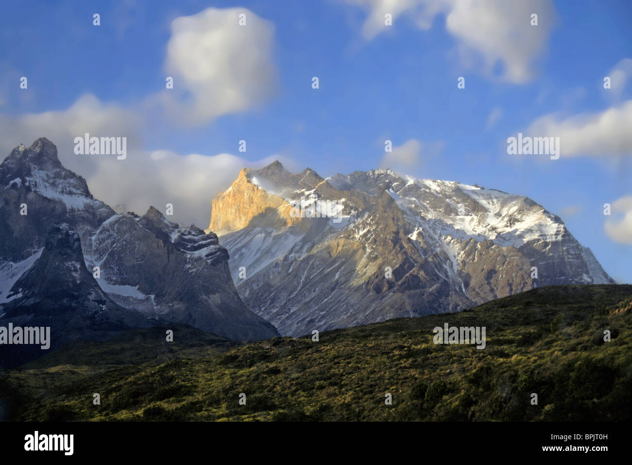 Chile, Patagonien. Majestätische Landschaft des Nationalparks Torres del Paine. Stockfoto