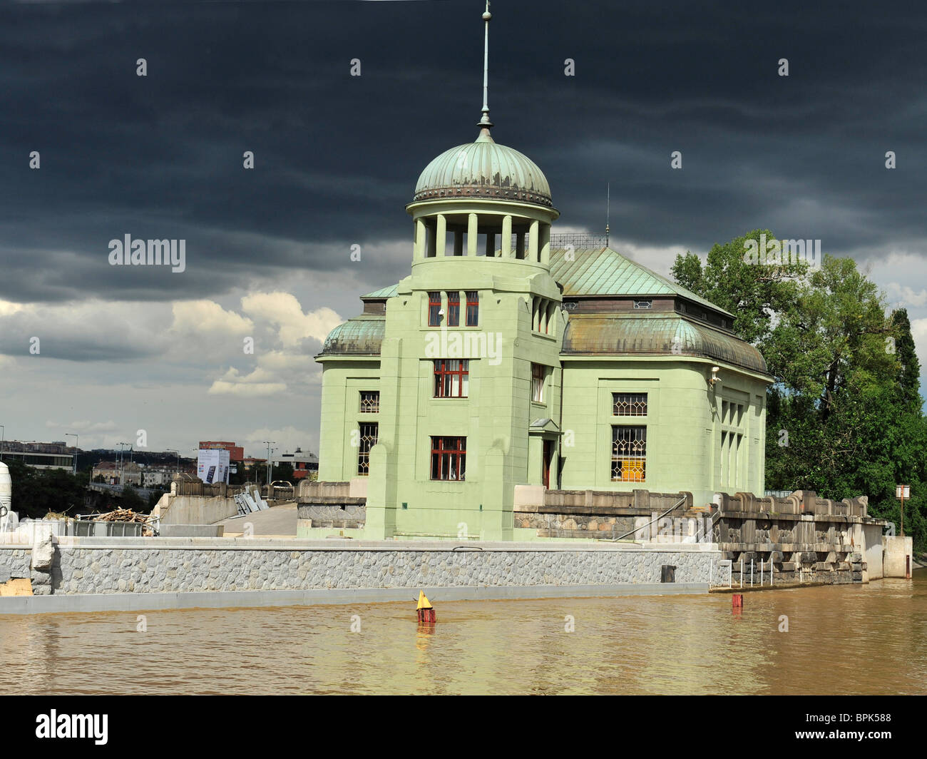 Wasserkraftwerk Prag Stockfoto