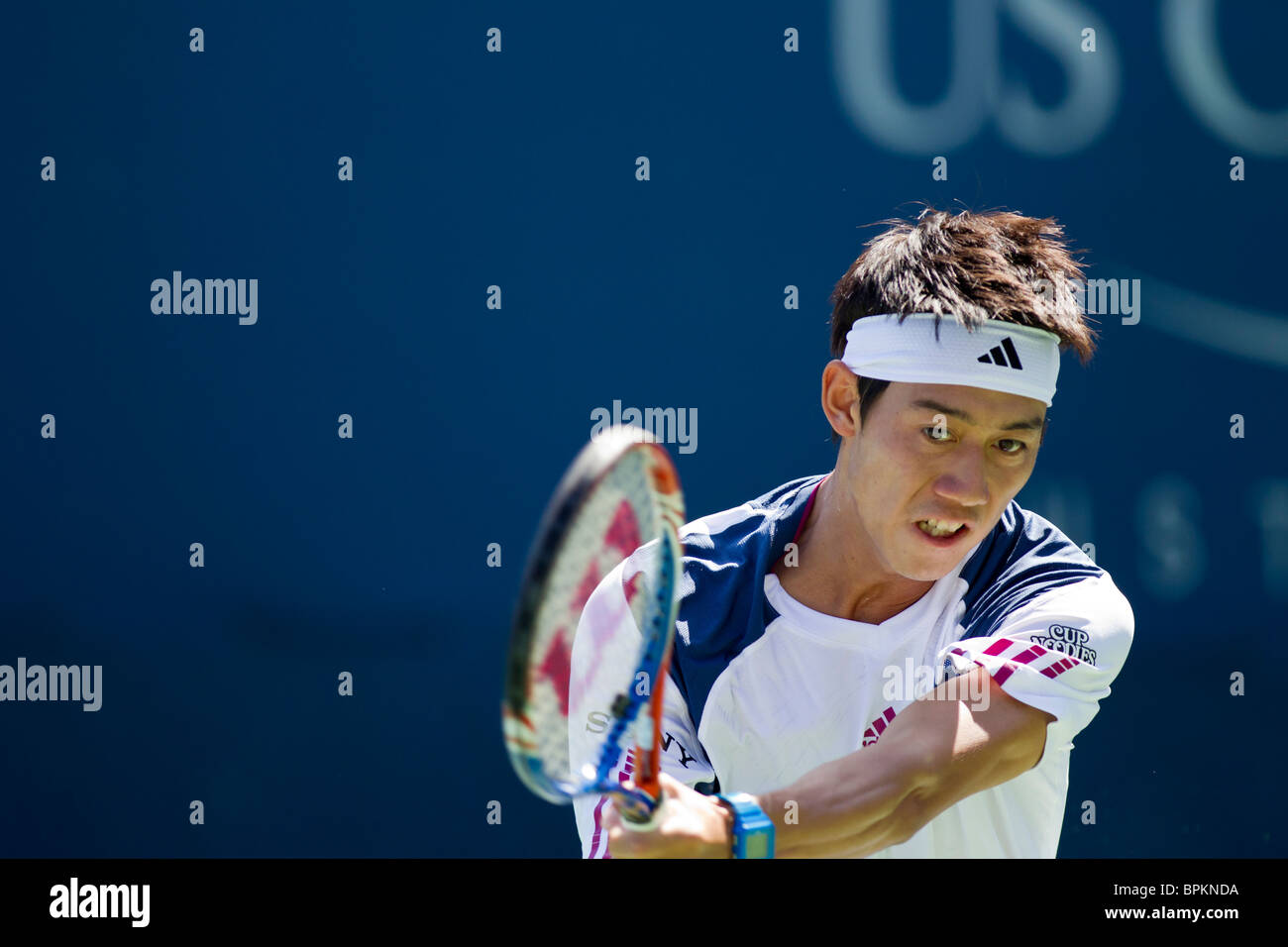 Kei Nishikori (JPN) im Wettbewerb bei der 2010 US Open Tennis Stockfoto