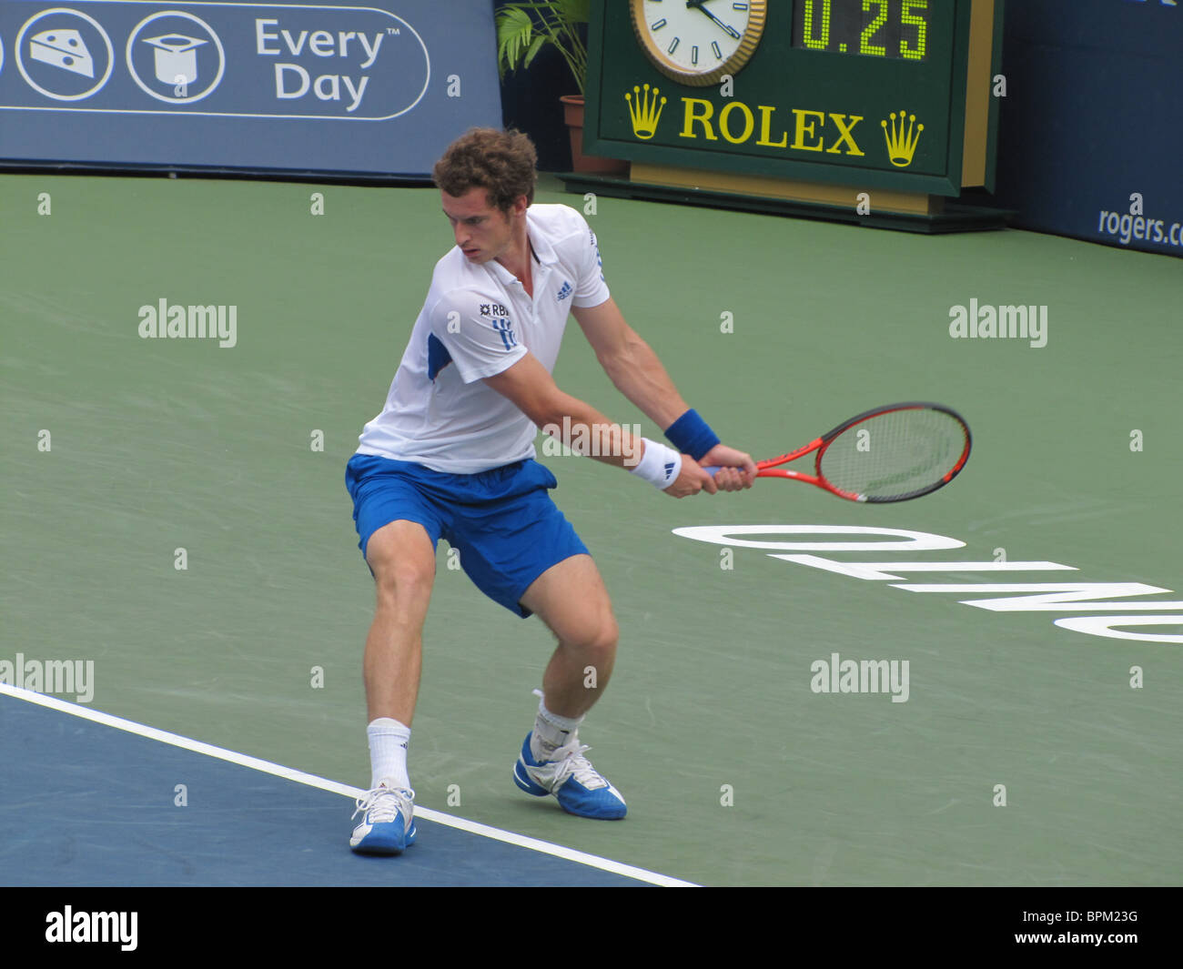 ANDY MURRAY (Großbritannien) gewinnen Spiel gegen Roger Federer (Schweiz), ROGERS CUP, TORONTO, Kanada, 15. August 2010 Stockfoto