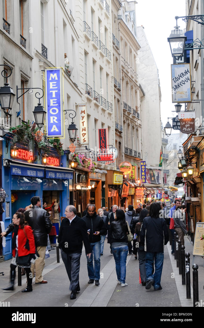 PARIS, Frankreich Straße Der beliebte Markt Straße von der Rue