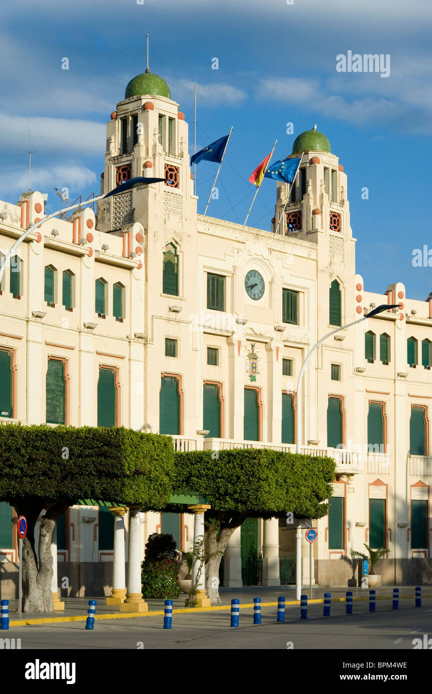 Palacio De La Asamblea (Rathaus) modernistischen Gebäude. Plaza de España. Melilla.Spain. Stockfoto