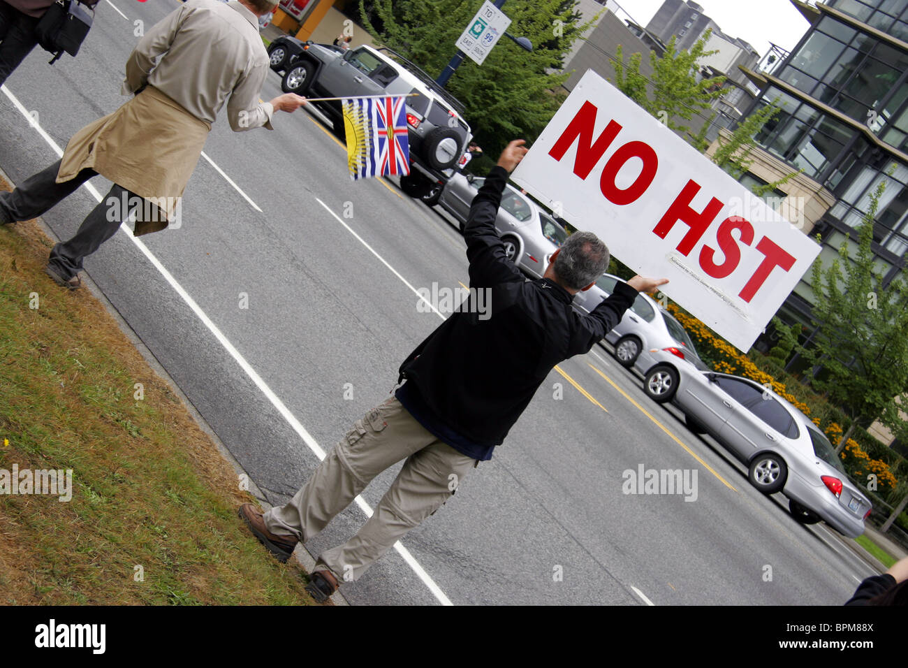 Demonstranten in Vancouver gegen eine neue HST-Steuer eingeführt in British Columbia, Kanada Stockfoto