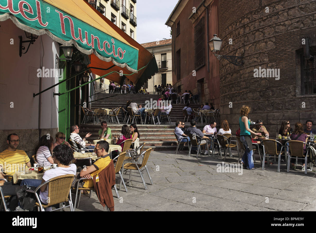 Bürgersteig Café, Barrio La Latina, Madrid, Spanien Stockfoto