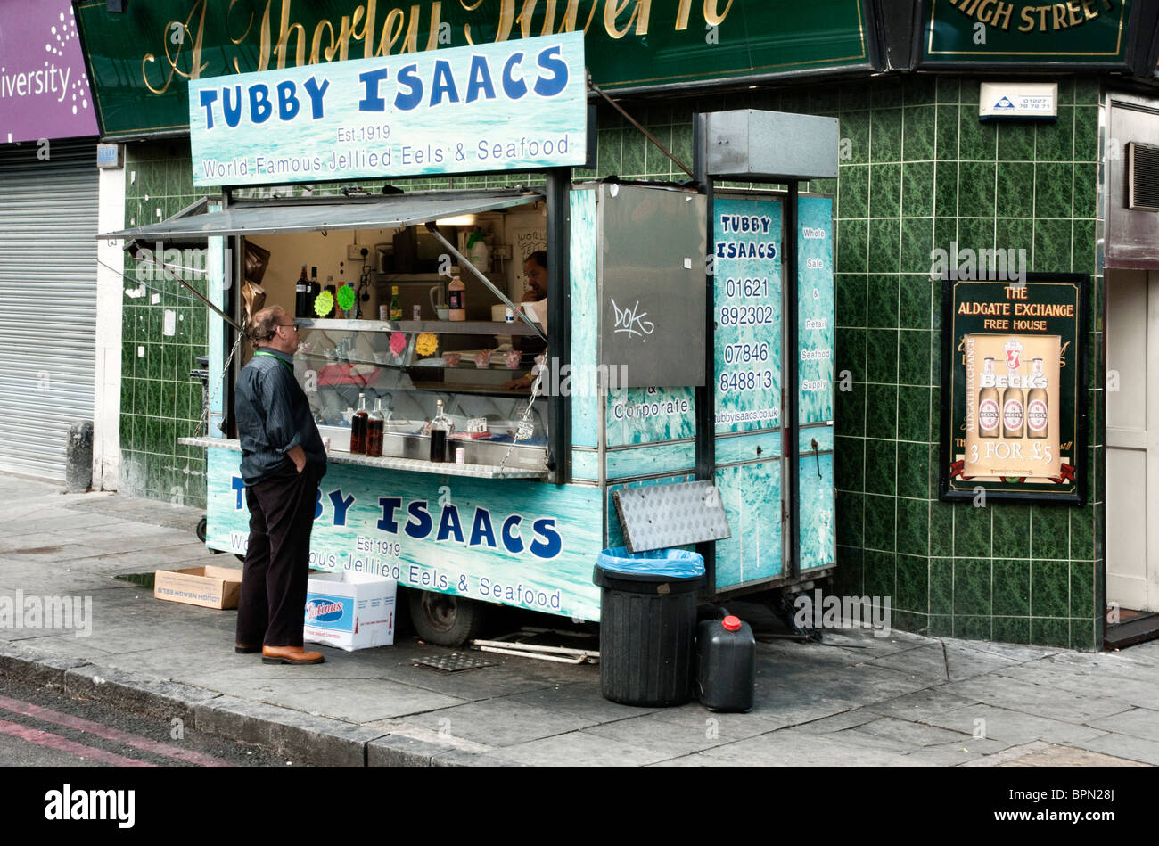 Tubby Issacs weltberühmt gelierte Aale Stall, Aldgate, London Stockfoto