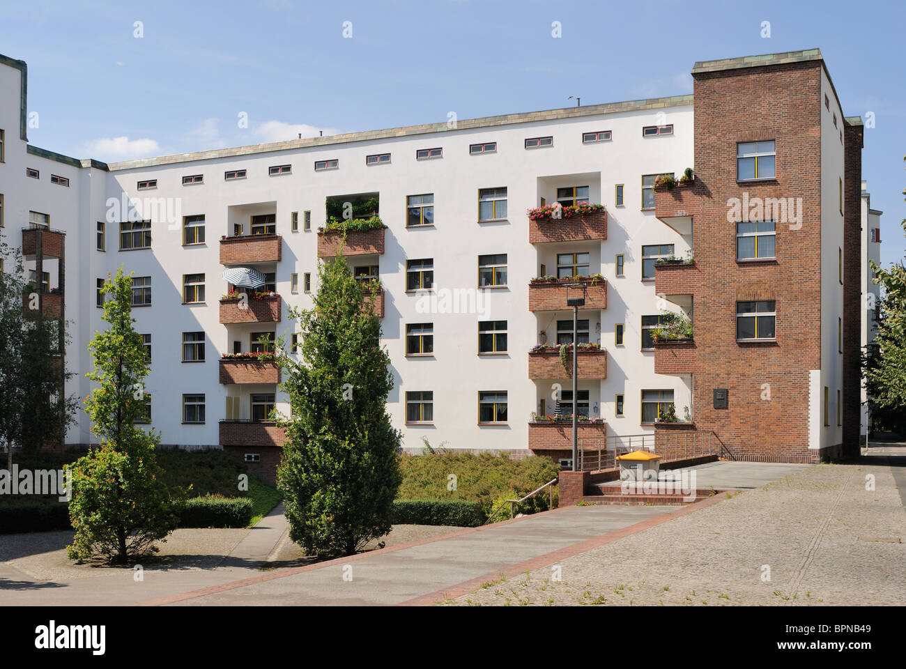 Schoenlanker Strasse Berlin Modernism Housing Estate, Ernst-Fürstenberg-Straße, Prenzlauer Berg, Pankow, Berlin, Deutschland. Stockfoto