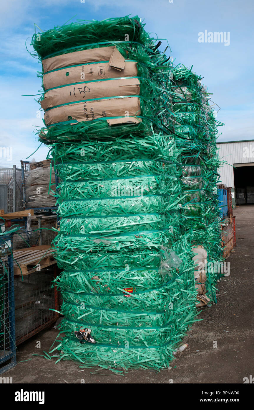 Kunststoffe für das recycling in einer Recyclinganlage Stockfoto