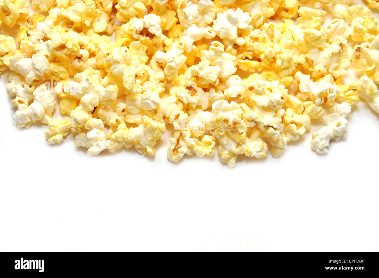 Isoliert auf weißem Hintergrund mit textfreiraum Popcorn. Stockfoto