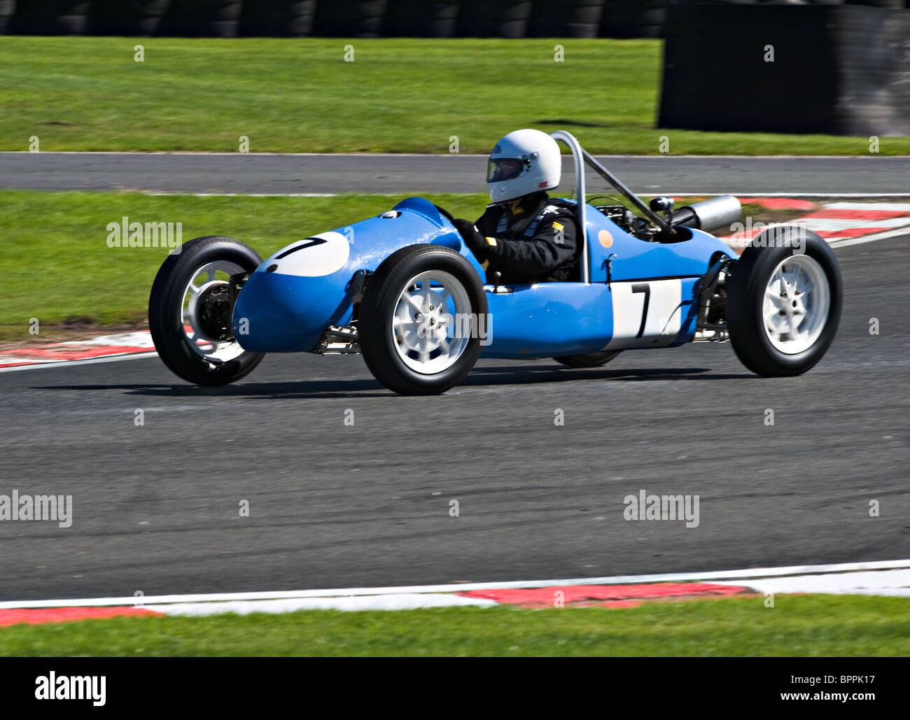 Cooper Mk7 Mk VII 500cc Formel 3 Rennwagen am Oulton Park Motor Racing Circuit Cheshire England Vereinigtes Königreich UK Stockfoto