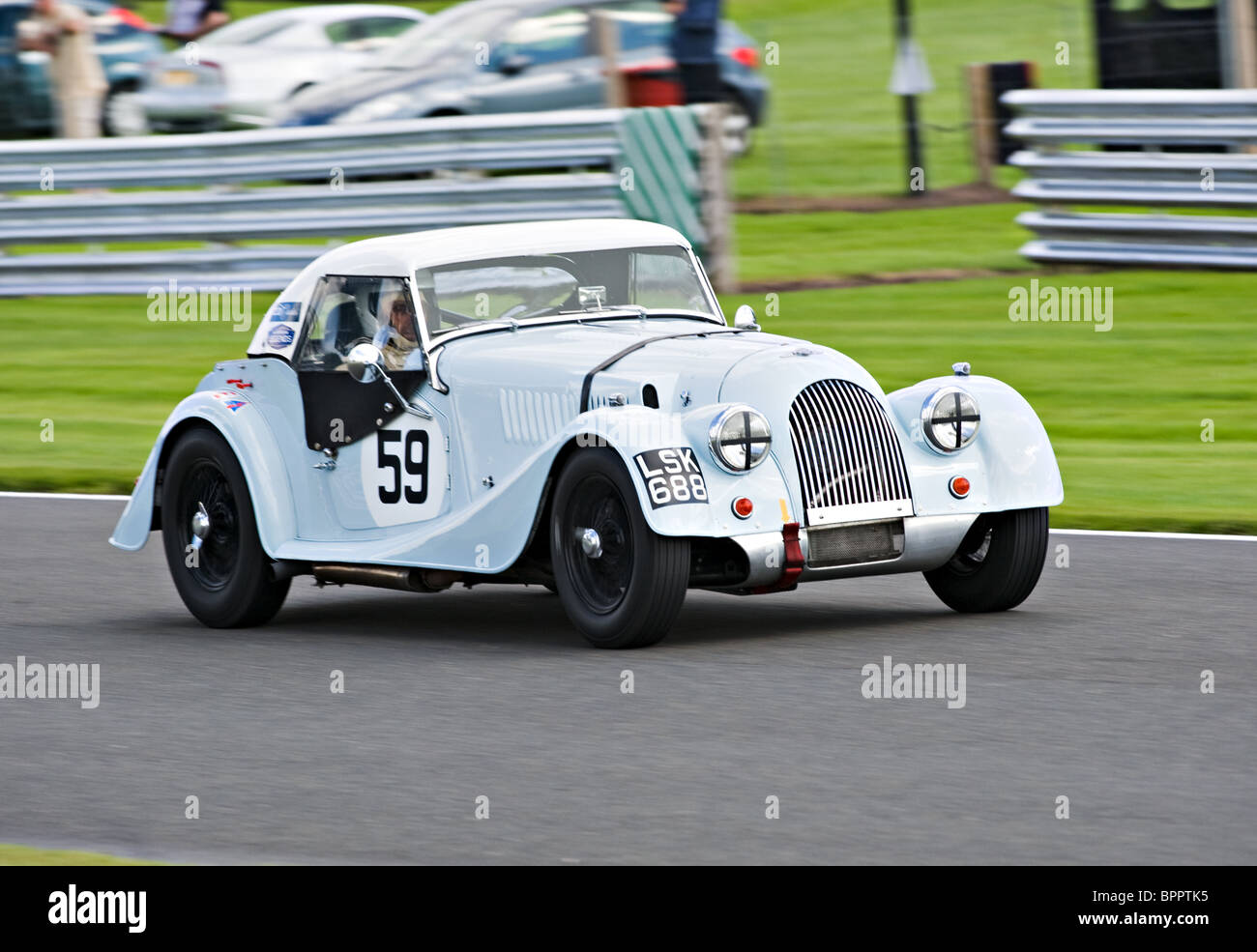 Morgan Plus 4 Sport Rennen Auto Trophy Rennen in Oulton Park Motor Race Circuit Cheshire England Vereinigtes Königreich UK Stockfoto