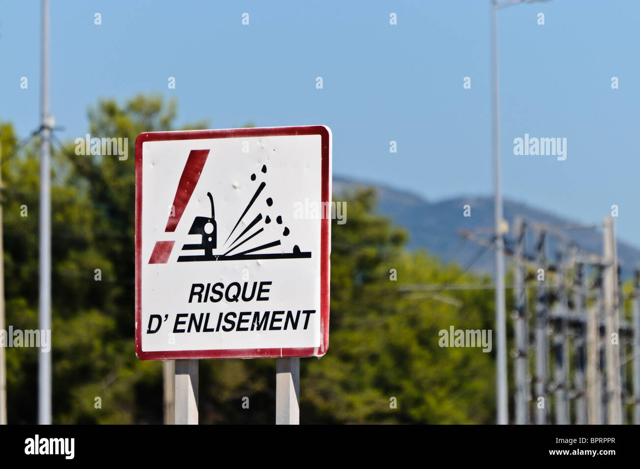 Französische Risque d'Enlisement (losen Steinen) roadsign Stockfoto
