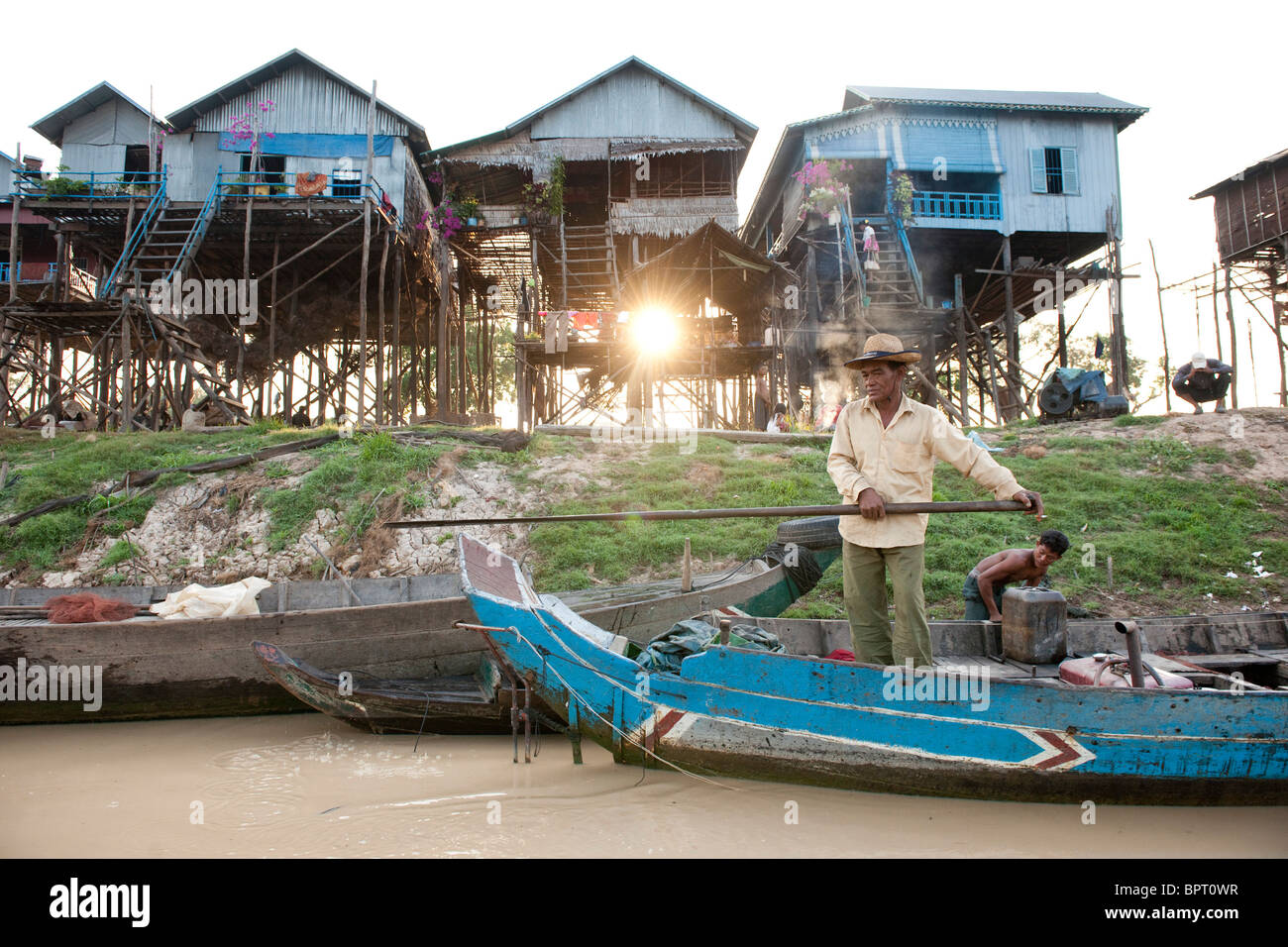 Gestelzt Dorf auf dem Tonle Sap See in der Nähe von Siem Reap, Kambodscha Stockfoto