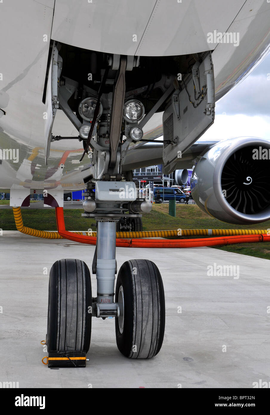 Passagier-Flugzeug-Fahrwerk Stockfoto