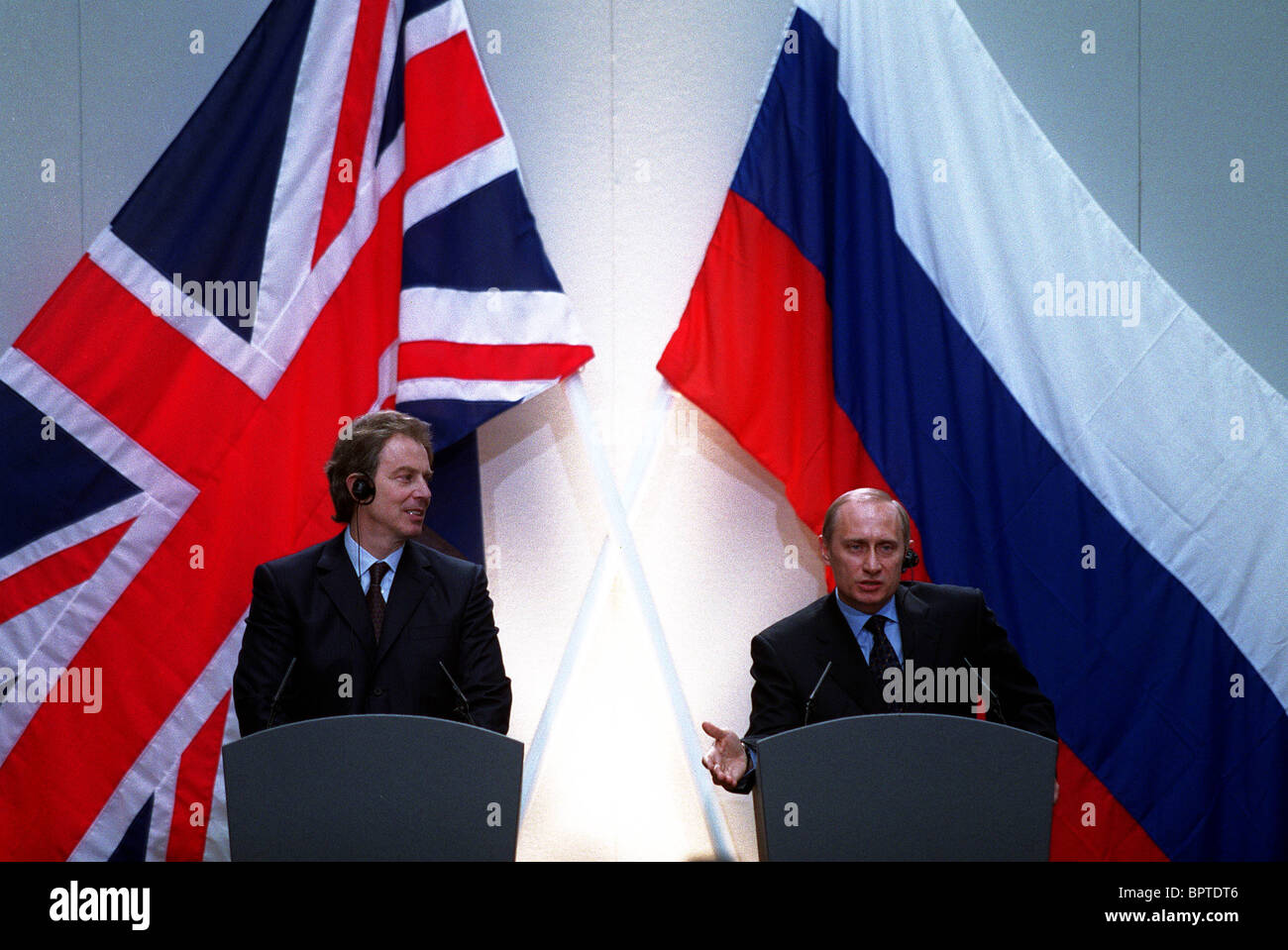 tony-blair-vladimir-putin-fotos-und-bildmaterial-in-hoher-aufl-sung