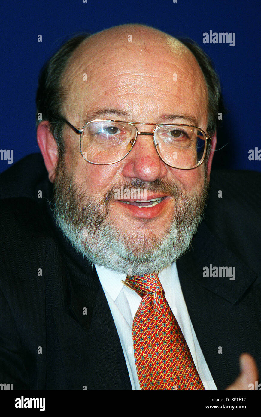 LOUIS MICHEL Außenminister von Belgien 11. Dezember 2000 Nizza Frankreich Europäischen Gipfel Nizza 2000 Stockfoto