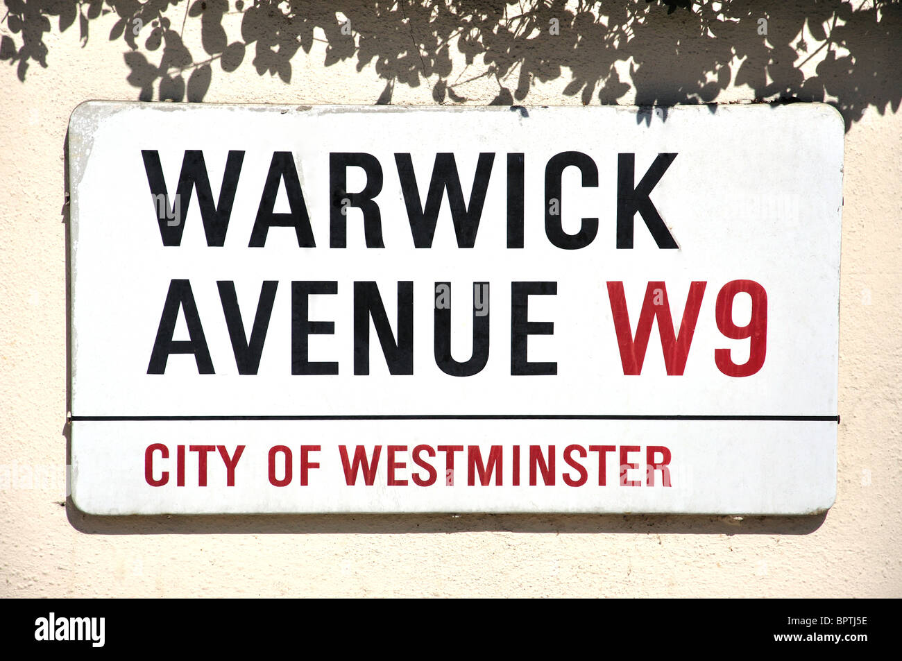 Warwick Avenue unterzeichnen, kleine Venedig, Maida Vale, City of Westminster, Greater London, England, Vereinigtes Königreich Stockfoto