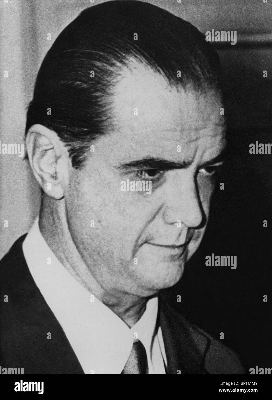 HOWARD HUGHES DIREKTOR & HOLLYWOOD-CHEF (1959) Stockfoto