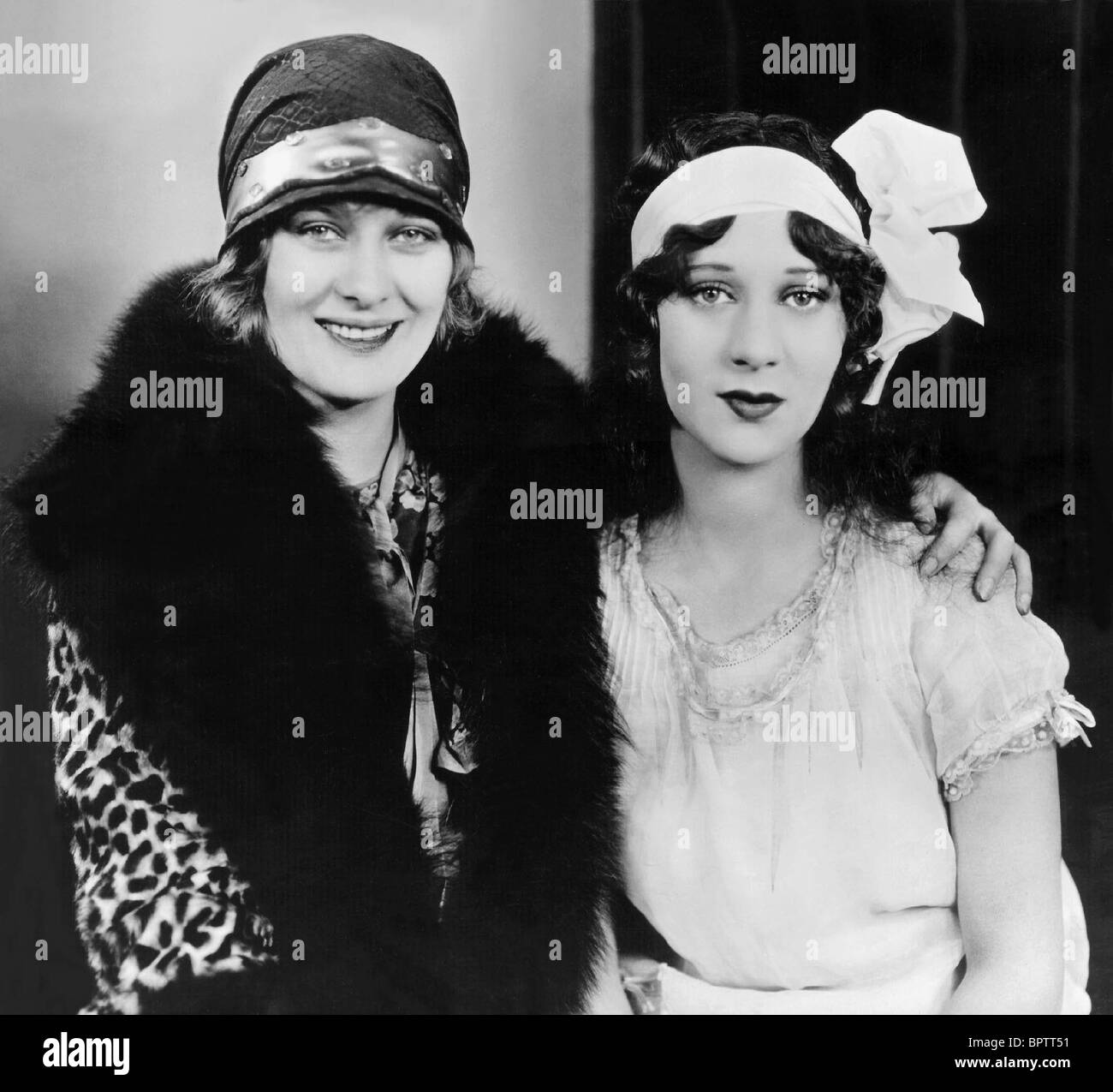 DOLORES COSTELLO & HELENE COSTELLO SCHAUSPIELERINNEN (1925) Stockfoto