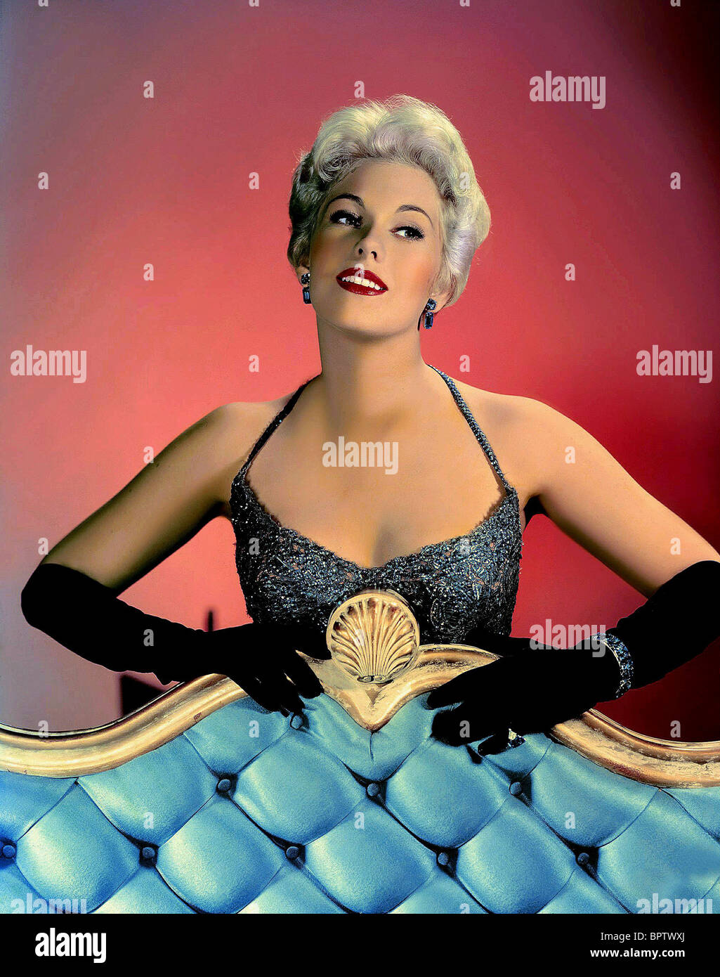 SCHAUSPIELERIN KIM NOVAK (1957 Stockfotografie Alamy