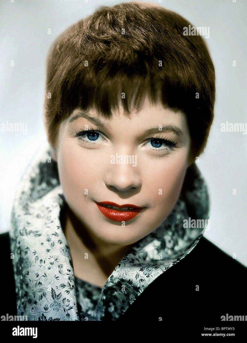 SHIRLEY MACLAINE SCHAUSPIELERIN (1955 Stockfotografie - Alamy