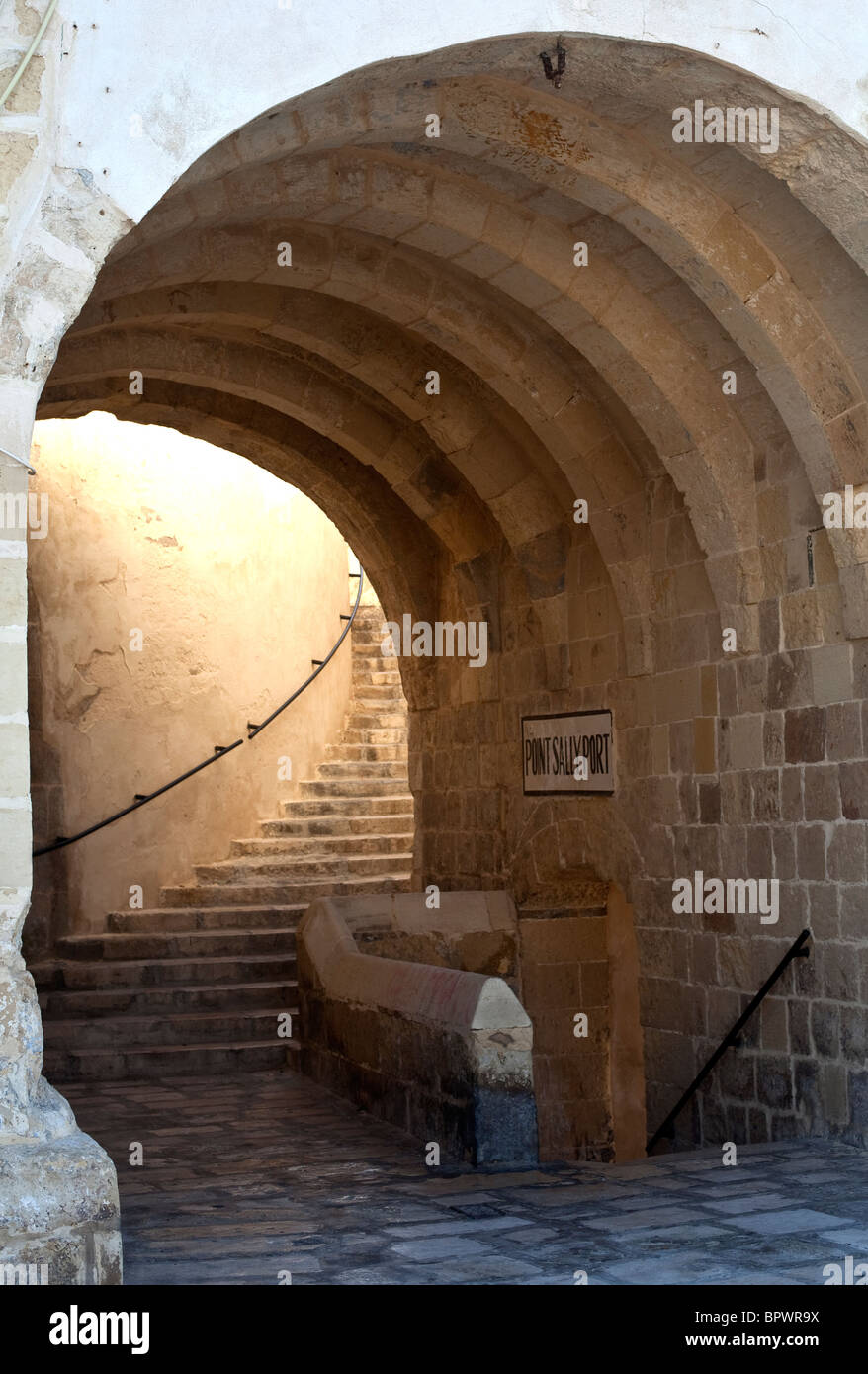 Treppe-Passage im alten Senglea der drei Städte Malta Stockfoto