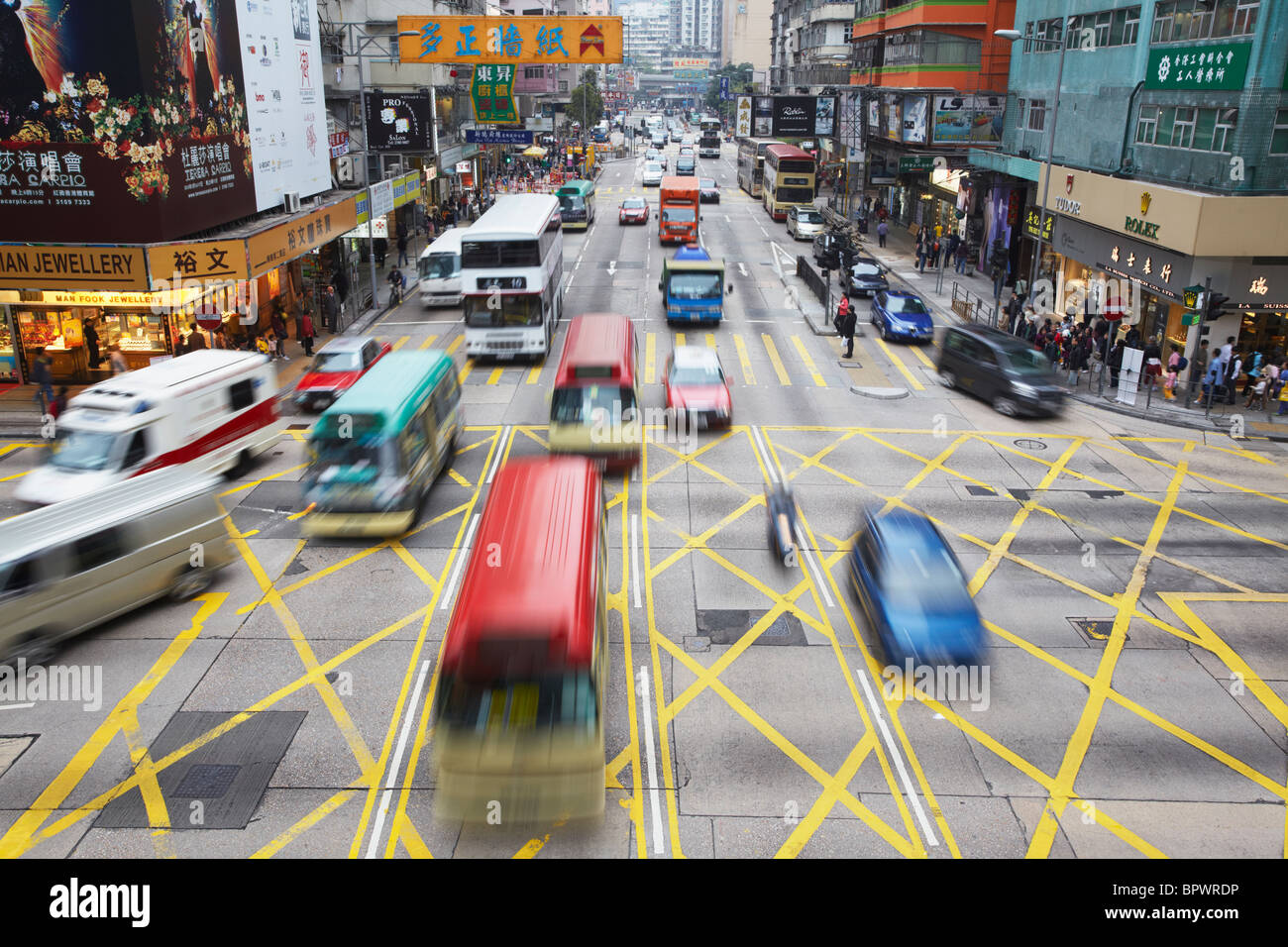 Datenverkehr über Nathan Road, Mong Kok, Kowloon, Hong Kong, China Stockfoto