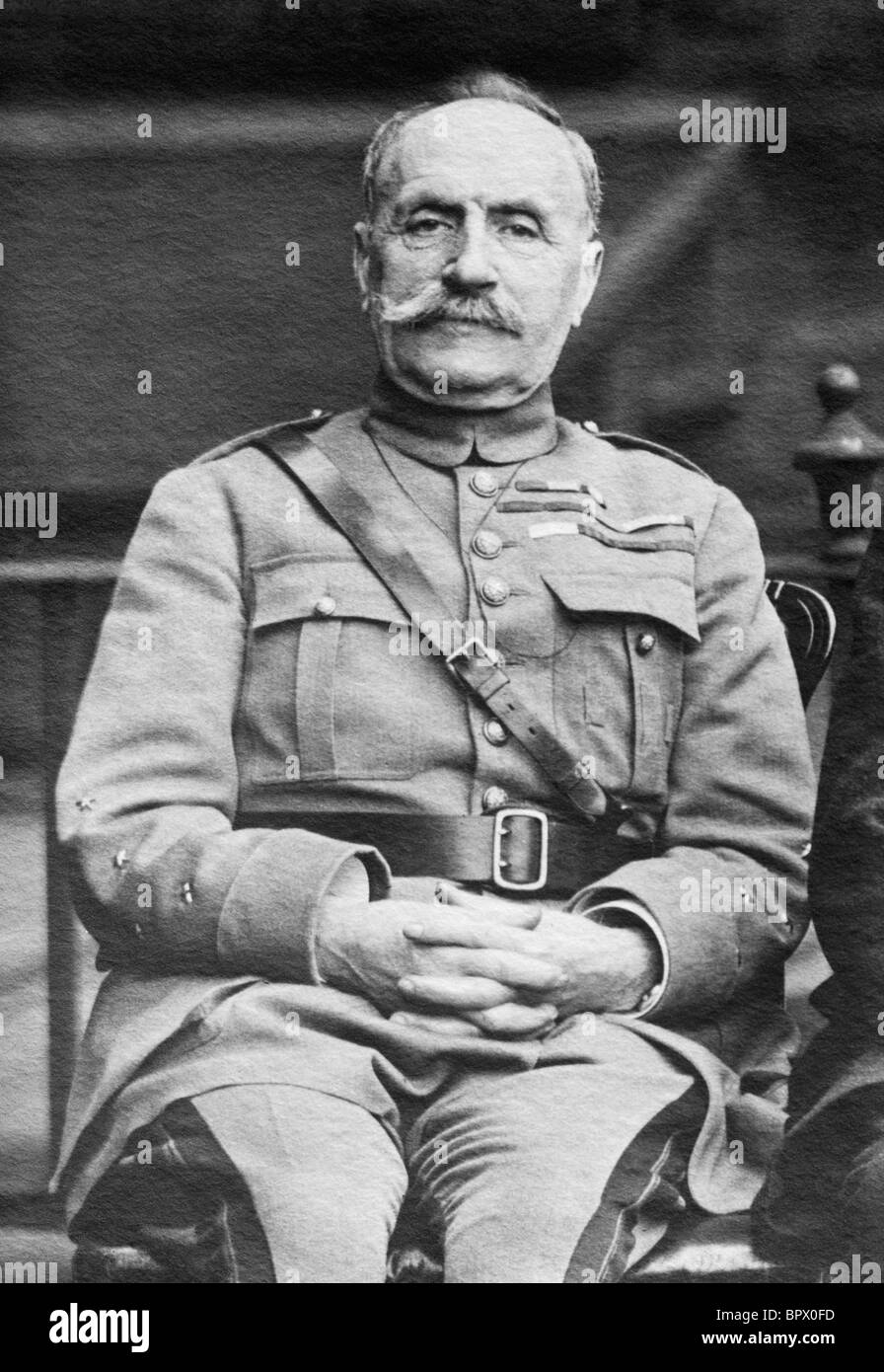 Porträt c1918 der französischen WW1 General Ferdinand Foch (1851-1929)-Marschall von Frankreich und Alliierten Oberbefehlshaber im Jahr 1918. Stockfoto