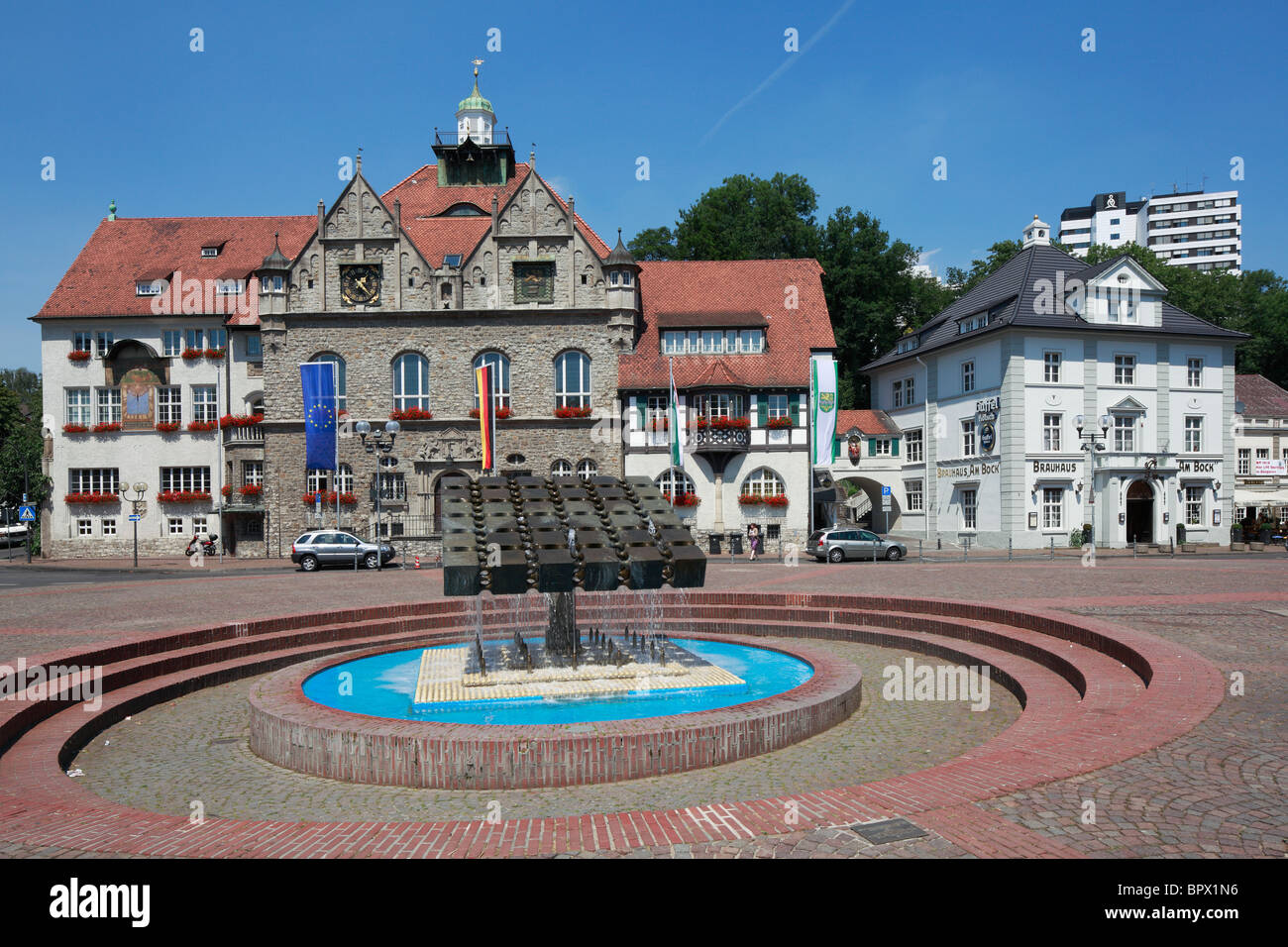 Rathaus Und Brauhaus Am Bock in Bergisch Gladbach, Bergisches Land, Nordrhein-Westfalen Stockfoto