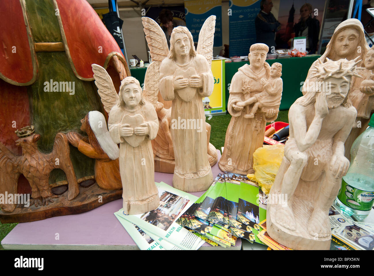 HANDGEMACHTE RELIGIÖSE HOLZIKONEN Stockfoto