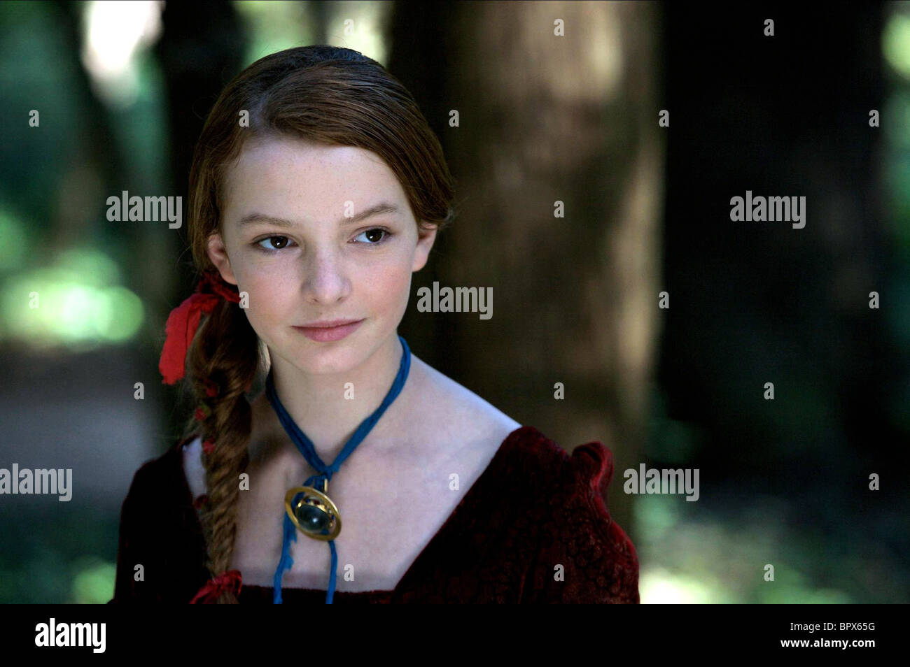 Dakota Blue Richards The Secret Of Moonacre 2008 Stockfotografie Alamy