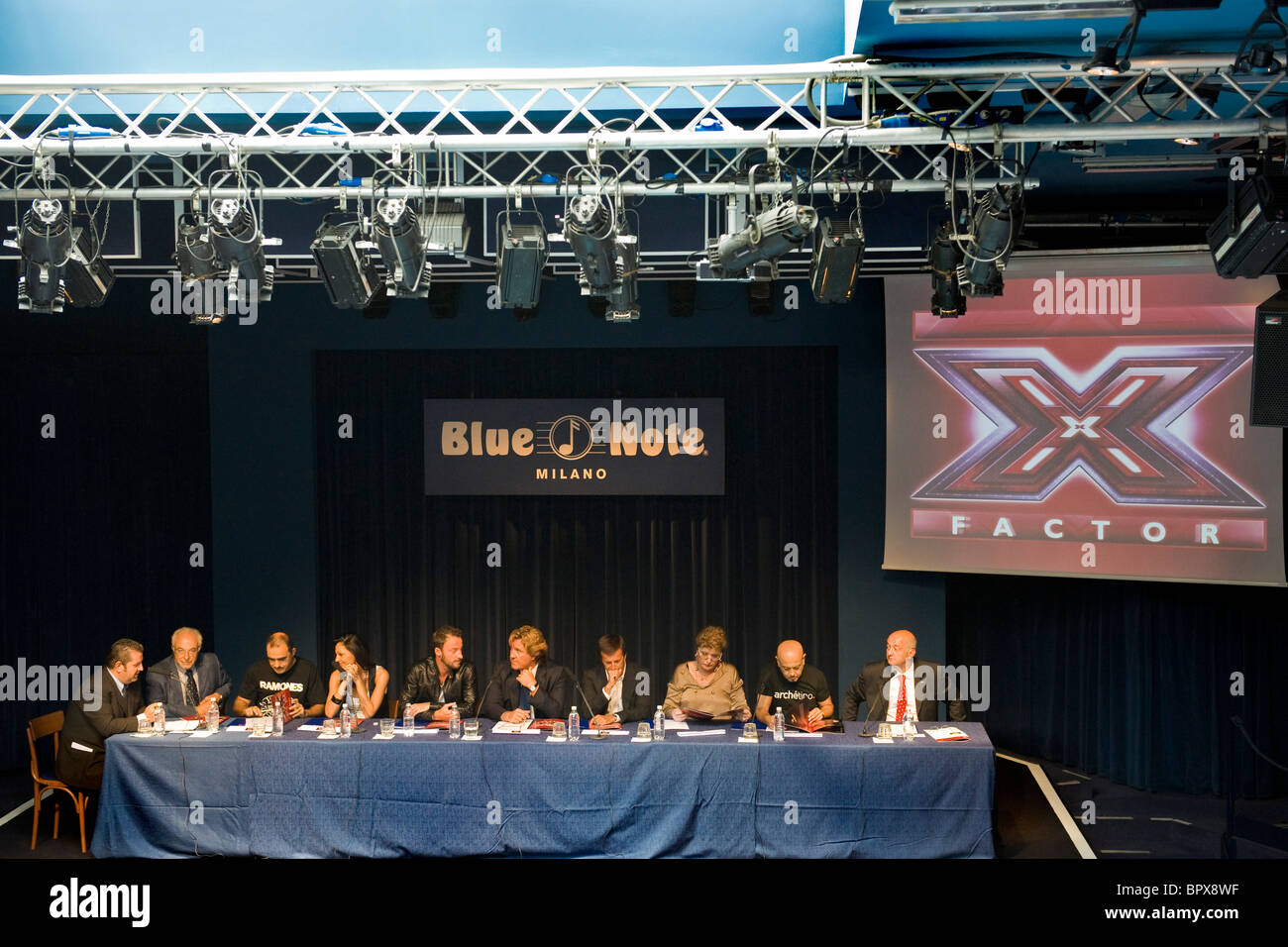 Conferenza Stampa pro la Presentazione di X Factor, Milano, 06.09.2010. Nella Foto: la Conferenza Stampa Stockfoto