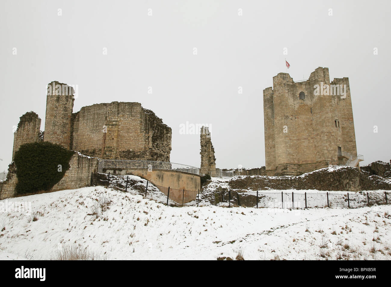 Conisbrough Schloß auf Castle Hill Conisbrough in der Nähe von Doncaster South Yorkshire England GB UK 2010 Stockfoto