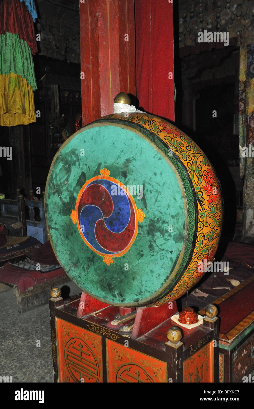 Traditioneller Gong, Samye Kloster, Tibet. Stockfoto