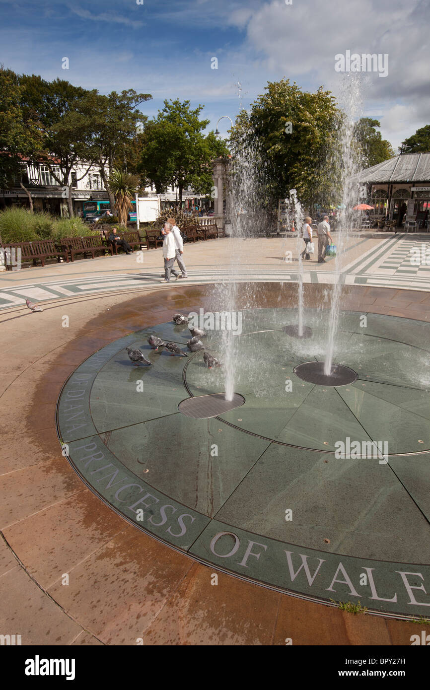 Großbritannien, England, Merseyside, Southport, Lord Street, Rundschreiben Diana Princess of Wales Memorial fountain Stockfoto