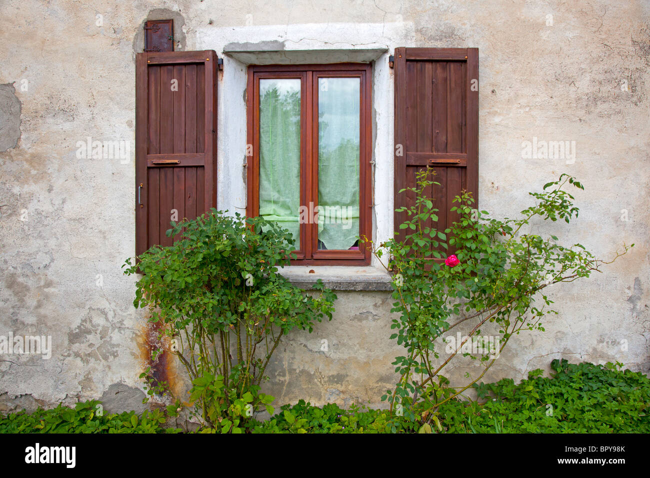 Fenster in Frankreich Stockfoto