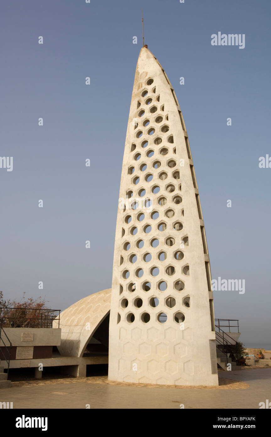 Denkmal zur Erinnerung an WWII auf le Castel, die Insel Gorée, Senegal Stockfoto