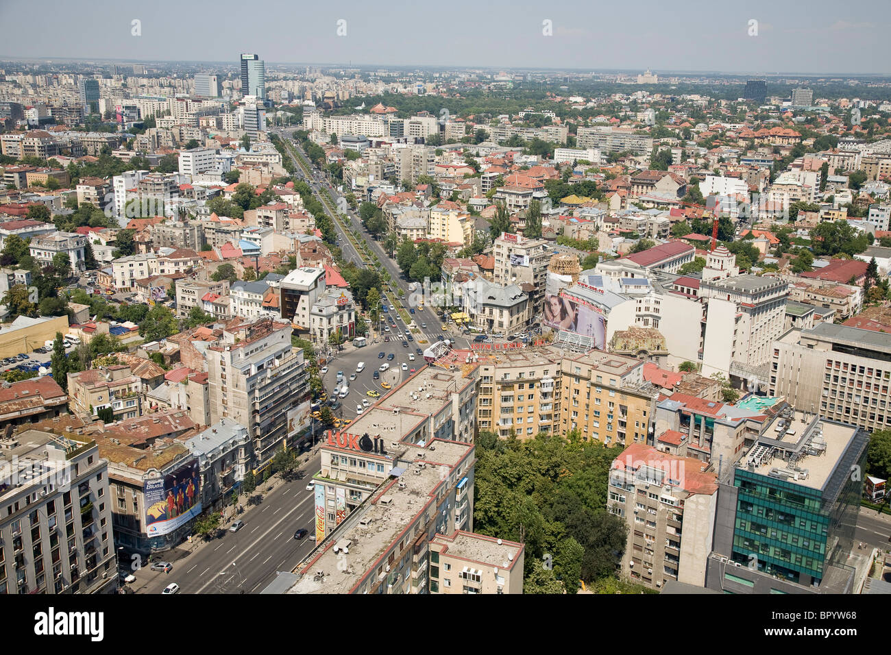 Luftaufnahme von der modernen Stadt Bukarest in Rumänien Stockfoto