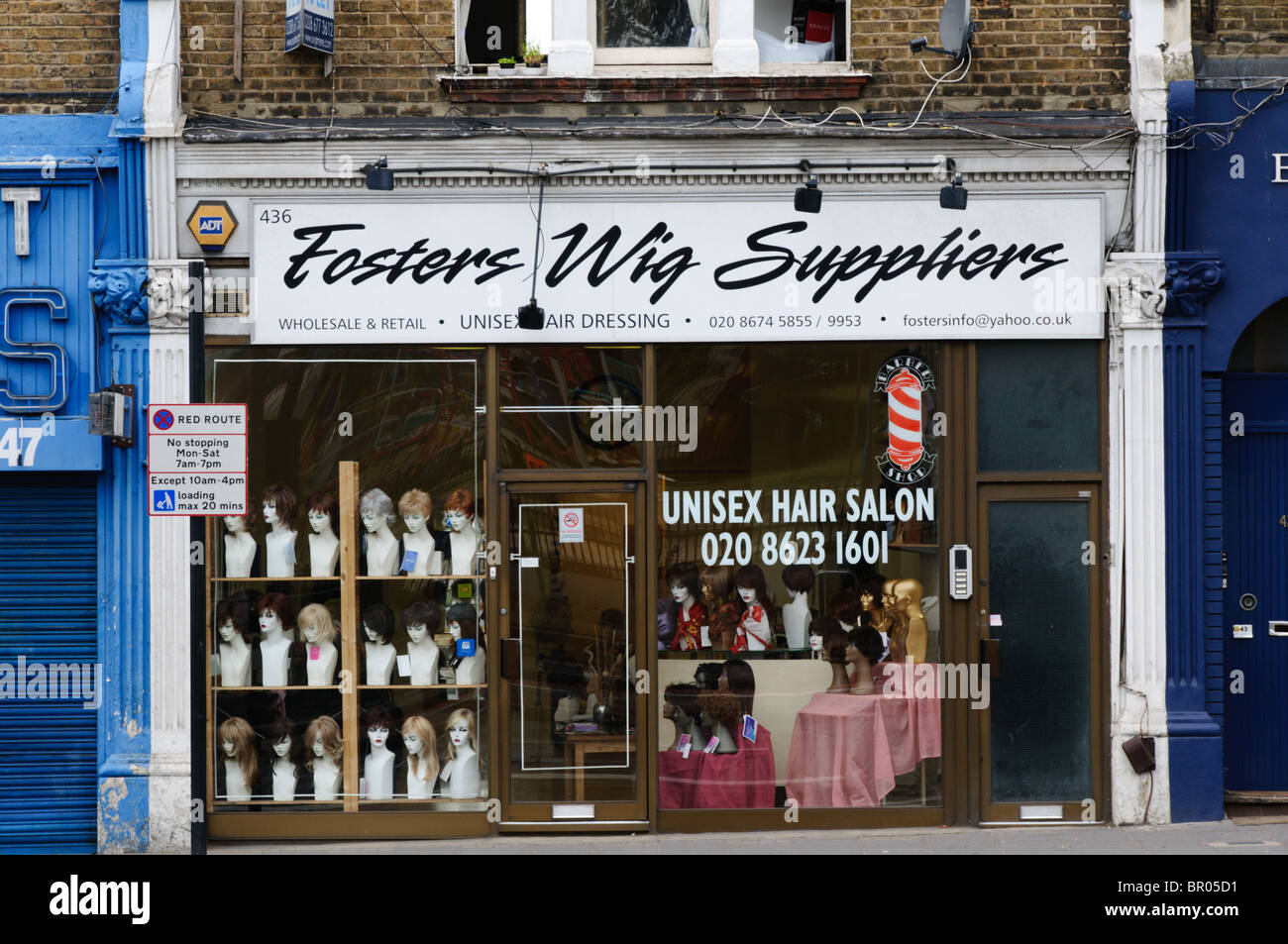 A Perücke Lieferanten und Friseursalon in Streatham, Süd-London Stockfoto