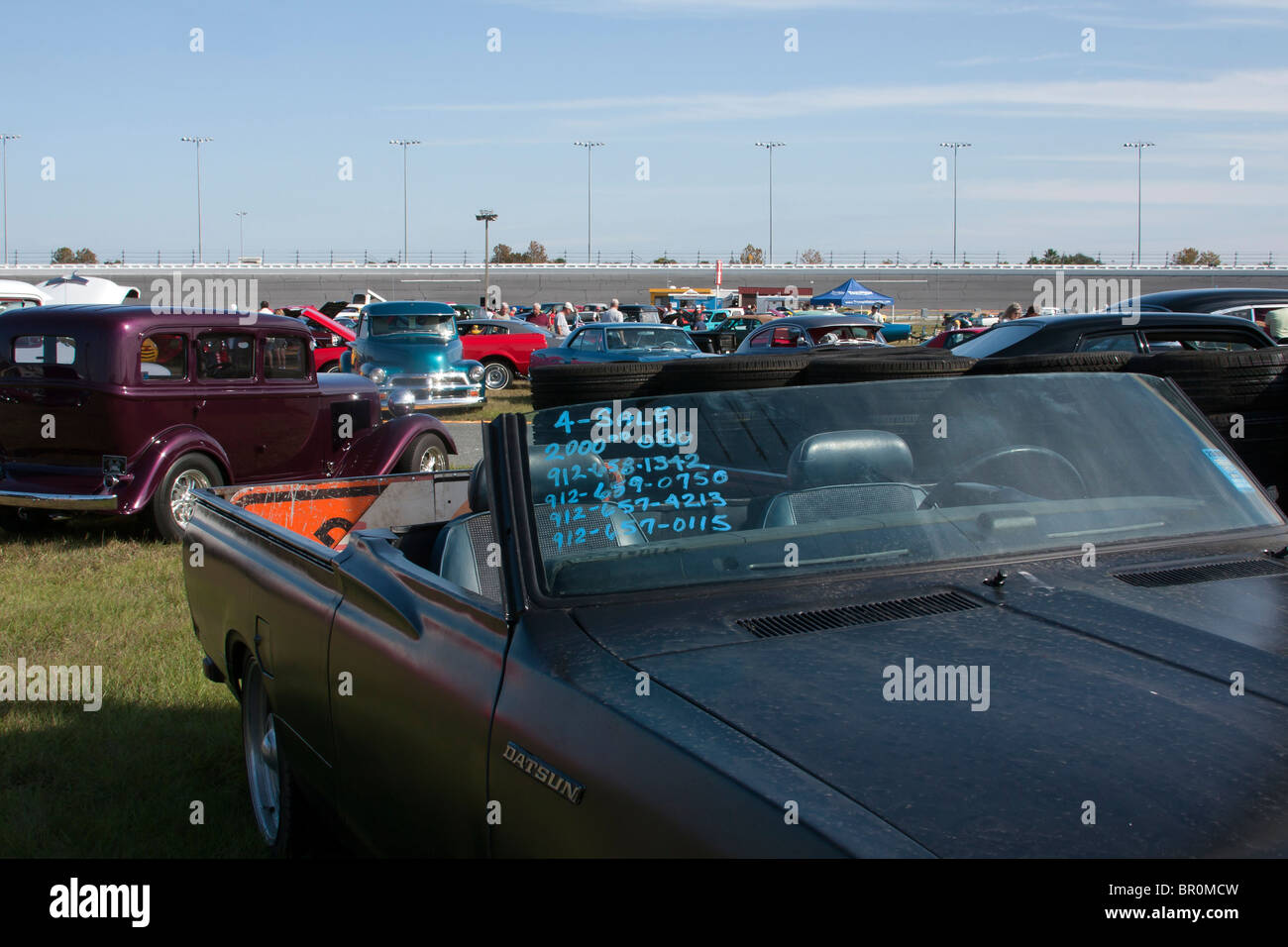 Daytona Beach International Speedway Gastgeber der jährlichen Thanks Giving Wochenende Türkei Rod laufen. Stockfoto