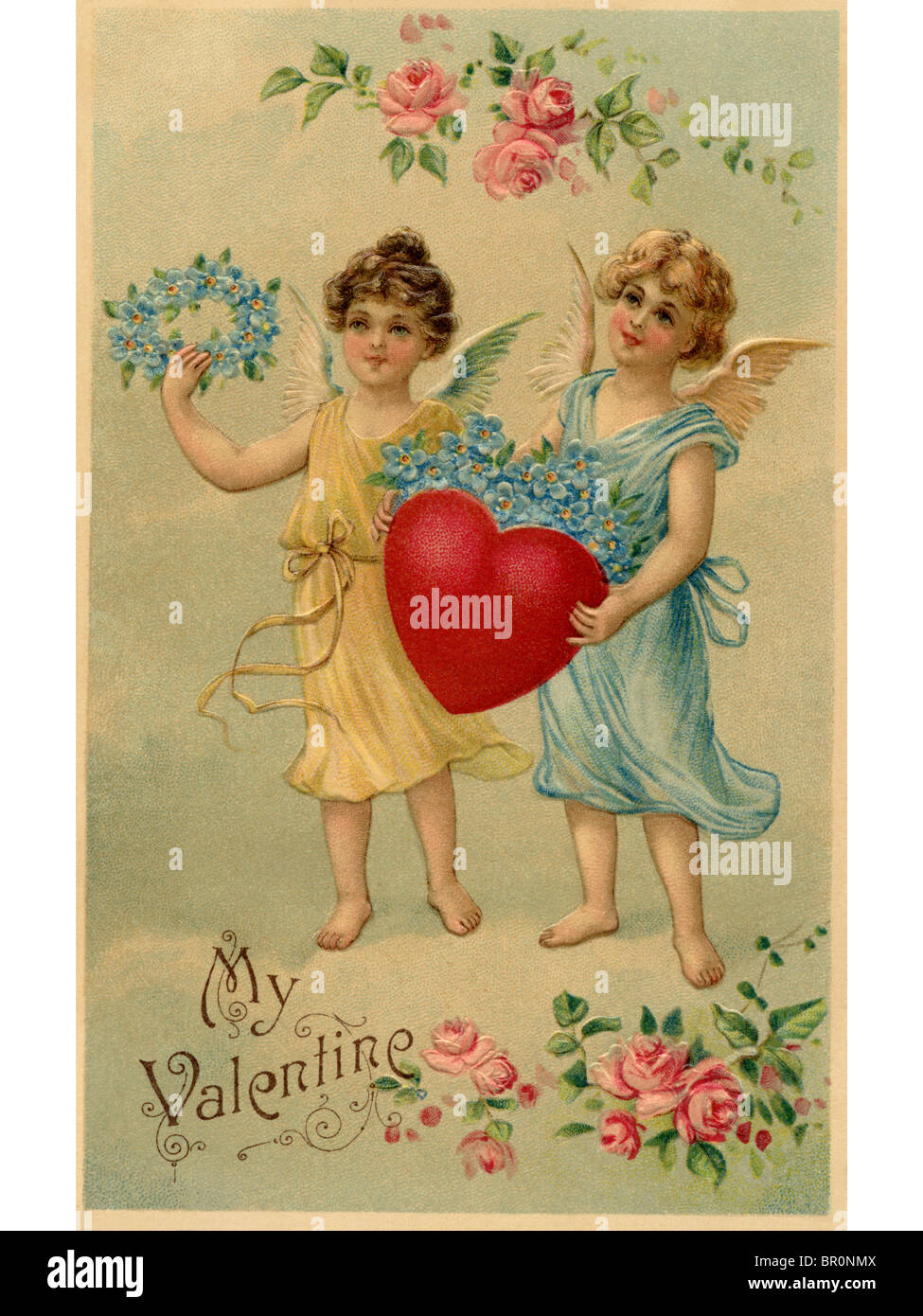 Eine Ansichtskarte Valentine mit zwei Engel halten ein Herz und Vergissmeinnicht Blumen Stockfoto