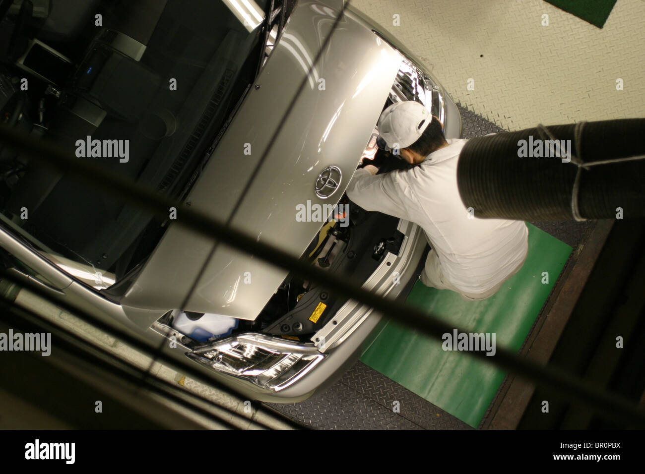 Der Toyota Tsutsumi Produktionslinie Autofabrik, in der Nähe von Nagoya, Japan, 02.03.2004. Stockfoto