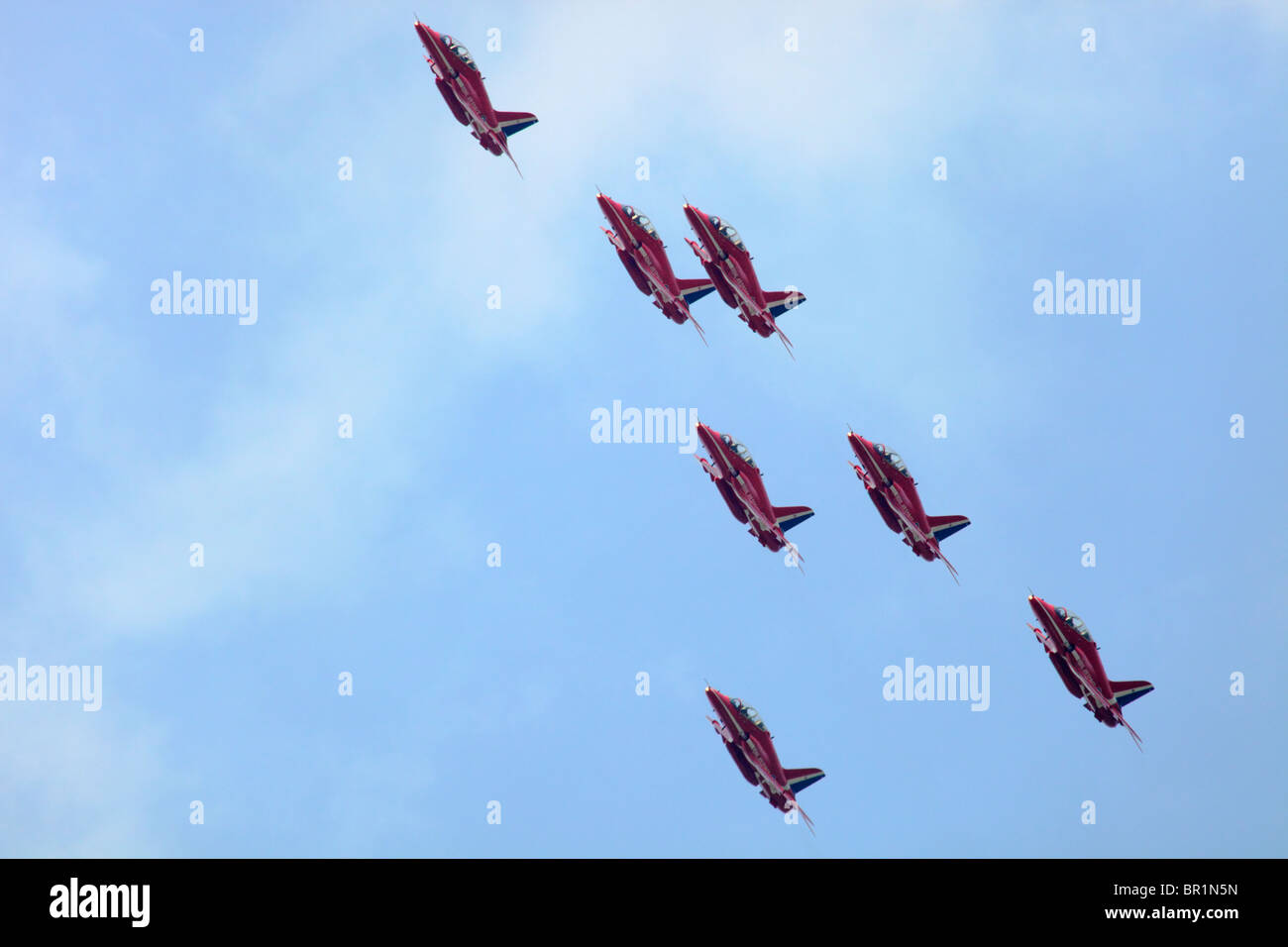 Hawk-Jets von der Royal Air Force Red Arrows Display Team Bildung Stockfoto